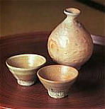 Sake Flask (Tokkuri) and Cups (Guinomi)